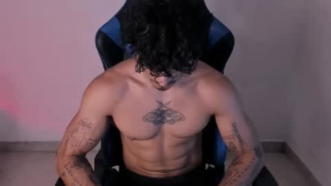 Snapshot of thomas_fit1 chatting on 06-23-26, 12:25 Thomas 3 JUST STAY AND BE MY LAST LOVE online show from 06-23-26, 12:25
