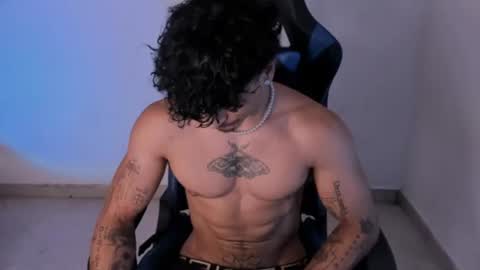 Snapshot of thomas_fit1 chatting on 06-26-26, 12:48 Thomas 3 JUST STAY AND BE MY LAST LOVE online show from 06-26-26, 12:48