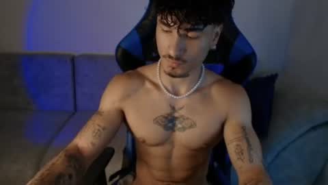 Snapshot of thomas_fit1 chatting on 07-04-26, 01:28 Thomas 3 JUST STAY AND BE MY LAST LOVE online show from 07-04-26, 01:28