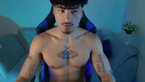Snapshot of thomas_fit1 chatting on 07-27-26, 11:06 Thomas 3 JUST STAY AND BE MY LAST LOVE online show from 07-27-26, 11:06