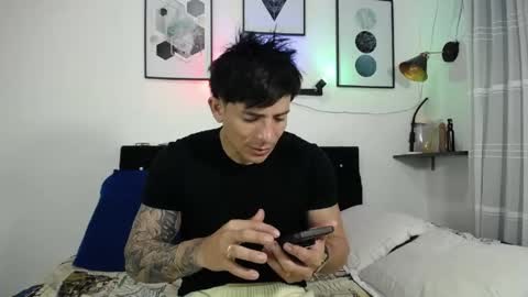 Snapshot of thomas_hot369 chatting on 03-30-26, 05:03 thomas_hot369 online show from 03-30-26, 05:03