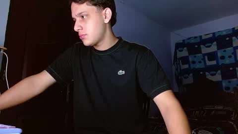 Snapshot of thomas_may4rs chatting on 11-20-25, 09:42 ---Thomas--- online show from 11-20-25, 09:42