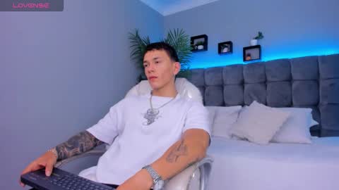 Thomas online show from 02-15-26, 01:31