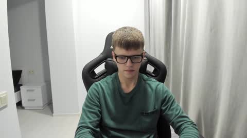 Tomas online show from 02-01-25, 05:05