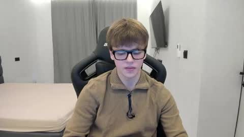 Tomas online show from 04-28-26, 03:39