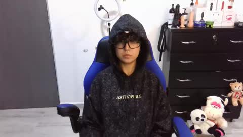 VALERIA online show from 09-18-25, 06:32