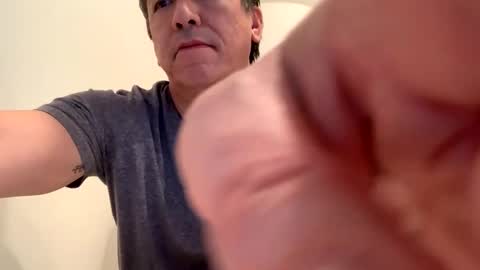 thomascruz6775 online show from 02-01-26, 03:27