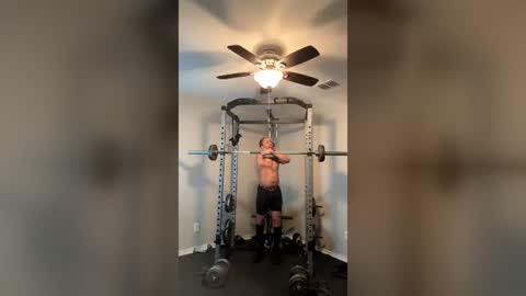 Snapshot of thomasgwhitecft chatting on 07-16-26, 01:06 FatherTime online show from 07-16-26, 01:06