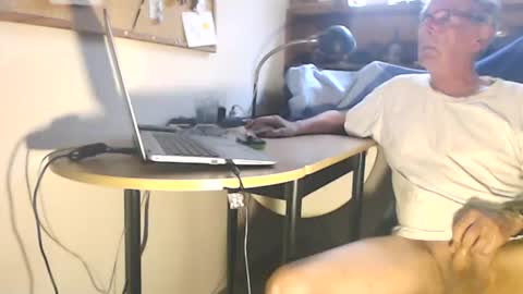 Thomas online show from 06-28-26, 12:22