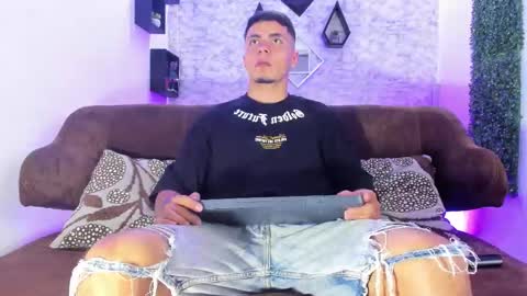 thomass_conor online show from 10-29-25, 07:15