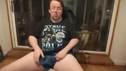 Snapshot of thomsam88 chatting on 06-17-26, 02:47 Thomsam88 check out my bio for loads of hot videos mmmmmmmmmm online show from 06-17-26, 02:47