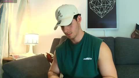 Snapshot of thomylov chatting on 12-17-25, 05:02 thomylov online show from 12-17-25, 05:02