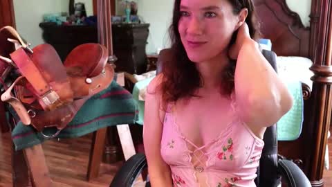 ThornburyRose online show from 03-14-26, 06:24