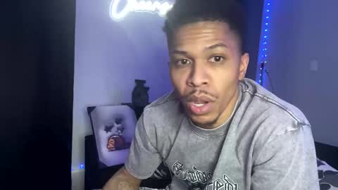 Snapshot of throattaker4l_ chatting on 03-28-26, 02:33 ThroatTaker4l online show from 03-28-26, 02:33