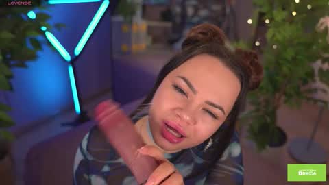 Brittney online show from 12-18-25, 08:31