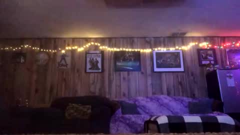 Snapshot of thunderbird2696 chatting on 01-15-26, 05:49 thunderbird2696 online show from 01-15-26, 05:49