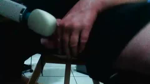 Snapshot of thundercock1313 chatting on 01-08-26, 01:08 thundercock1313 online show from 01-08-26, 01:08