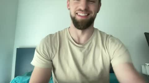 Thyle online show from 06-25-26, 08:35