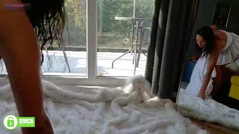 tia_j online show from 08-08-26, 06:48