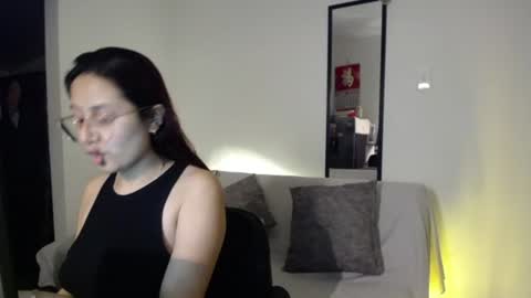 Snapshot of tiana_sweett chatting on 06-13-26, 01:03 tiana online show from 06-13-26, 01:03