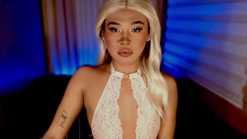 Snapshot of tiara_perezx chatting on 10-24-25, 04:58 Sam online show from 10-24-25, 04:58