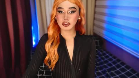 Snapshot of tiara_perezx chatting on 11-08-25, 08:14 Sam online show from 11-08-25, 08:14