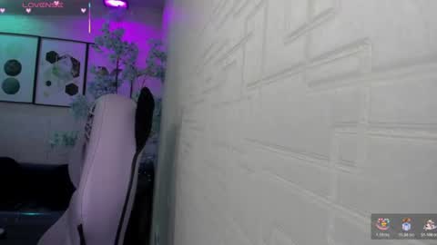 Tiara  online show from 06-16-26, 03:31