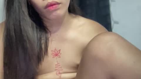 Snapshot of tiaragodhere chatting on 11-26-25, 12:33 Ms. Tiara online show from 11-26-25, 12:33