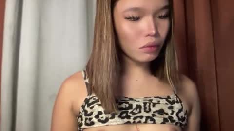 Snapshot of tiaragodhere chatting on 03-09-26, 01:15 Ms. Tiara online show from 03-09-26, 01:15