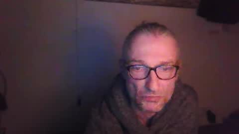 tiddles12345 online show from 04-27-26, 01:47
