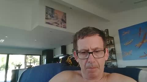 Snapshot of tied__up chatting on 01-01-25, 07:10 JustMe online show from 01-01-25, 07:10