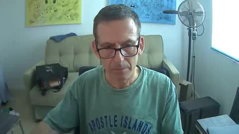 JustMe online show from 04-30-26, 07:53