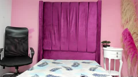 Tifani brown online show from 03-14-26, 12:32