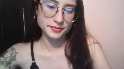 Snapshot of tifanny_a chatting on 12-12-24, 11:36 Tifanny online show from 12-12-24, 11:36