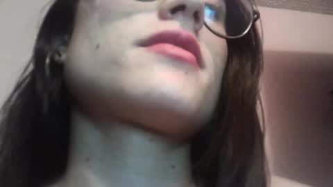 Snapshot of tifanny_a chatting on 02-07-25, 01:25 Tifanny online show from 02-07-25, 01:25