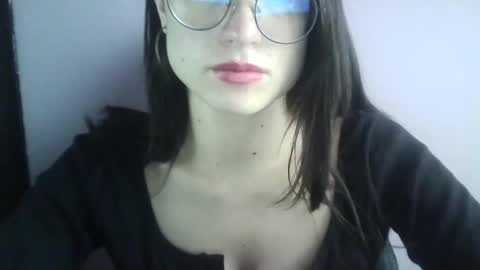 Snapshot of tifanny_a chatting on 02-07-25, 02:15 Tifanny online show from 02-07-25, 02:15