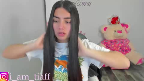 Snapshot of tifany_tay2 chatting on 11-13-25, 03:05 hey am julietha online show from 11-13-25, 03:05