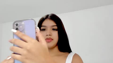 Snapshot of tifanymonroehot chatting on 11-10-25, 12:04 tifanymonroehot online show from 11-10-25, 12:04