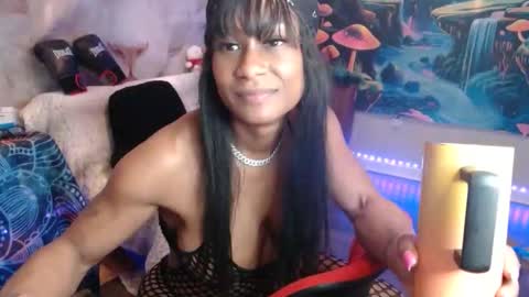 Snapshot of tiffanilove chatting on 03-01-26, 07:32 Tiffani Love online show from 03-01-26, 07:32