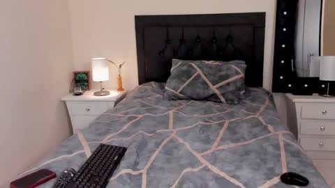 VAL online show from 09-24-25, 08:34