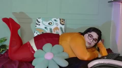 dont forget ask for custom vids  online show from 12-06-24, 10:05