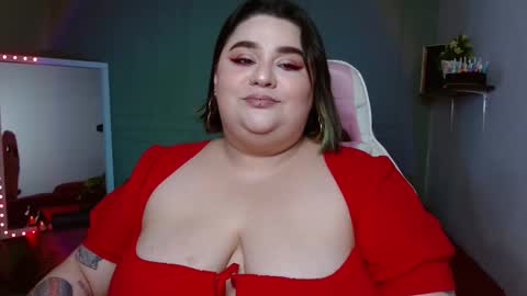 dont forget ask for custom vids  online show from 12-21-24, 03:14