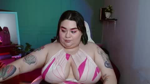 dont forget ask for custom vids  online show from 01-10-25, 08:51