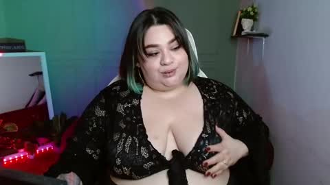 dont forget ask for custom vids  online show from 01-25-25, 06:34