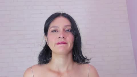 Snapshot of tiffany_mendez chatting on 02-07-25, 12:06 tiffany_mendez online show from 02-07-25, 12:06