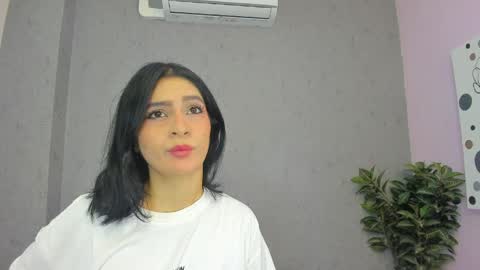 tiffany_mendez online show from 04-24-26, 12:07