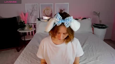 tiffany_roy online show from 12-29-24, 02:49