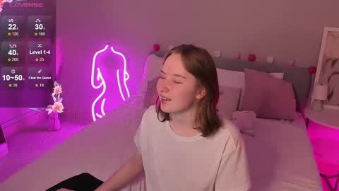 tiffany_roy online show from 01-26-25, 05:23