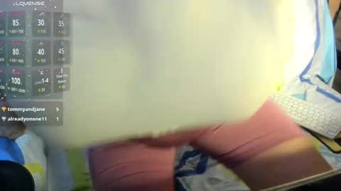 Snapshot of tiffany_teressa chatting on 05-22-26, 01:28 tiffany theressa online show from 05-22-26, 01:28