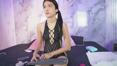 Snapshot of tiffany_yi chatting on 06-01-26, 01:24 tiffany_yi online show from 06-01-26, 01:24